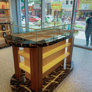 QUẦY BÁN HÀNG 5 z4572542234777 e8fd51781bbfad94f2cb8f4201c9055a